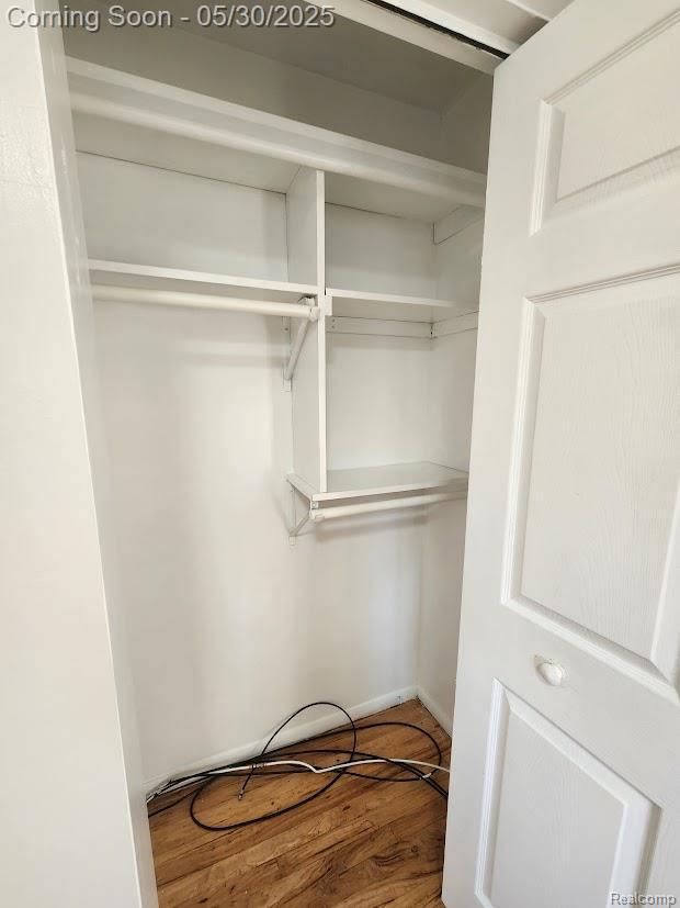 2625 Winston Dr, Sterling Heights, MI 48310 - view of closet