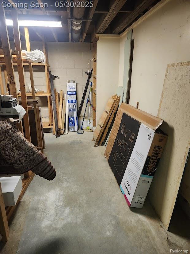2625 Winston Dr, Sterling Heights, MI 48310 - view of unfinished basement