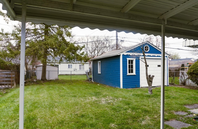 23067 Stauber Ave, Hazel Park, MI 48030 - view of yard with an outbuilding