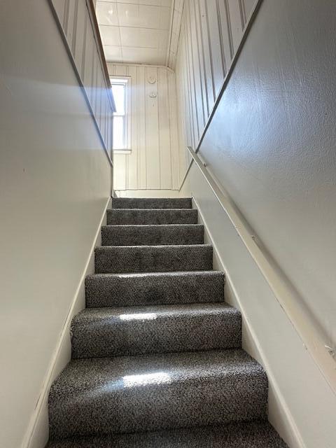 1858 Leblanc St, Lincoln Park, MI 48146 - view of stairs