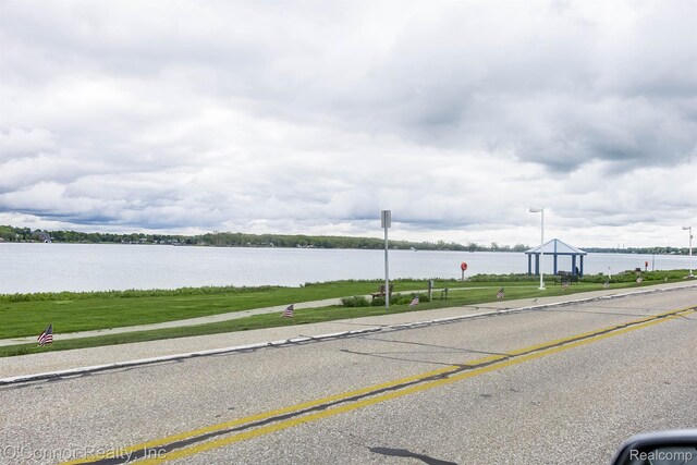 1660 River Rd Unit 52, Marysville, MI 48040 - water view