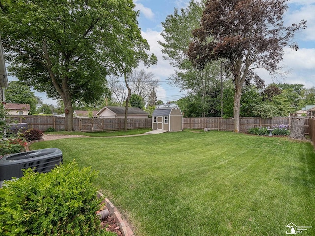 619 Parkwood Ave, Monroe, MI 48162 - view of yard with cooling unit