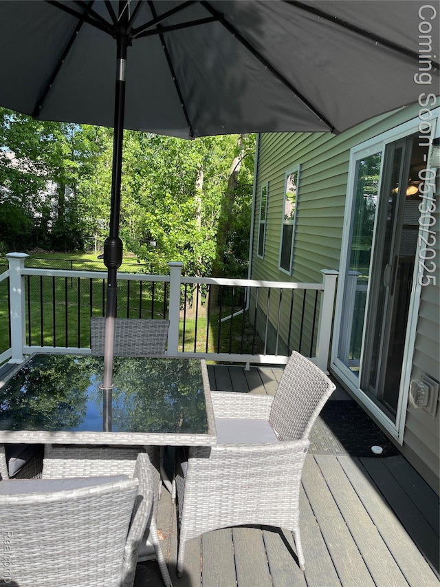 33500 Birchlawn, Westland, MI 48185 - wooden deck with outdoor dining area