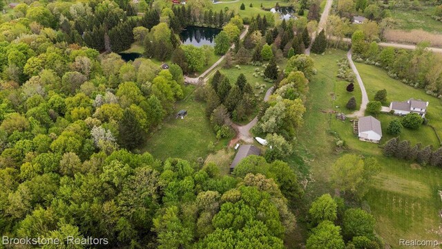 2135 S Hadley Rd, Ortonville, MI 48462