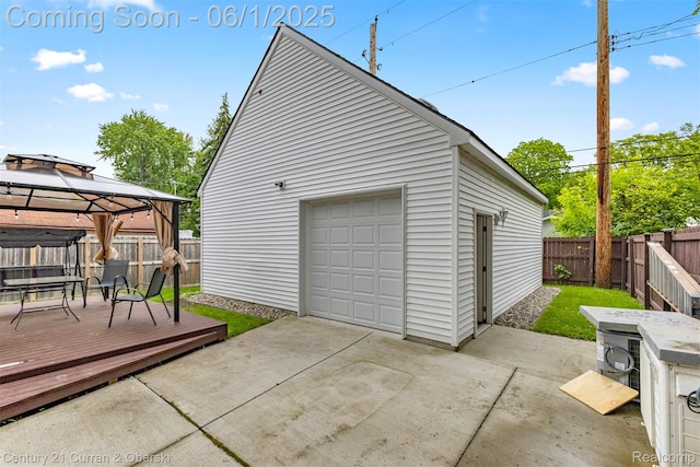 5908 Gilman St, Garden City, MI 48135 - detached garage featuring concrete driveway
