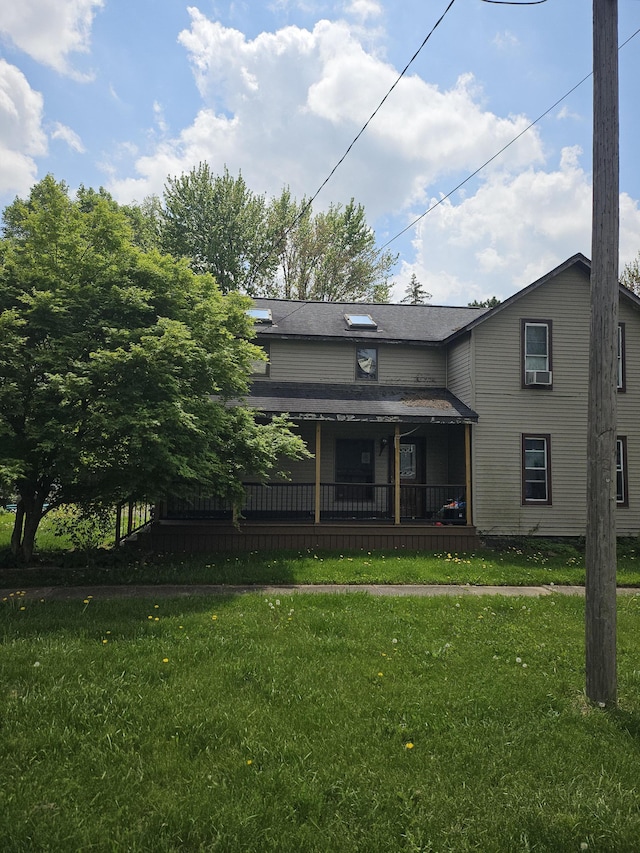 313 W Johnson St, Saginaw, MI 48604 - view of front of home with a front yard