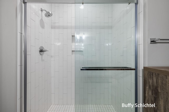 334 Terrace Point Cir Unit 33, Muskegon, MI 49440 - full bathroom with a shower stall