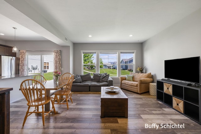 334 Terrace Point Cir Unit 33, Muskegon, MI 49440 - living room featuring recessed lighting and hardwood / wood-style floors