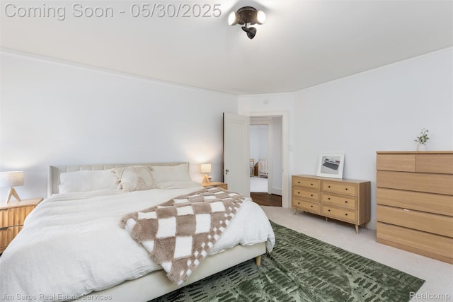1377 Bishop Rd, Grosse Pointe Park, MI 48230 - carpeted bedroom with crown molding