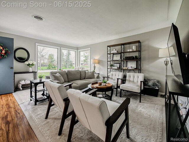 28600 Southpointe Rd, Grosse Ile, MI 48138 - photo 9
