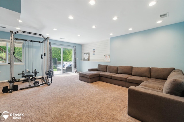 9416 Sunrise Ln, Davison, MI 48423 - living area featuring recessed lighting and carpet floors