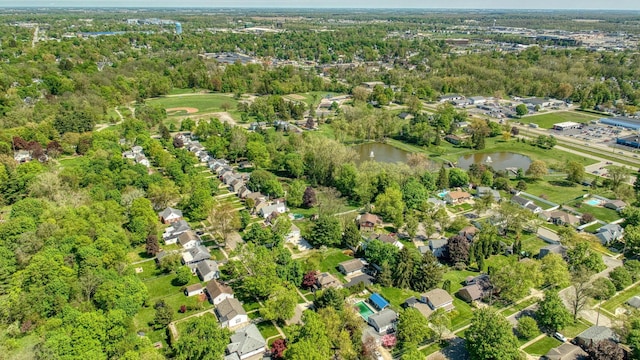 962 Vine St, Adrian, MI 49221 - aerial view of property's location featuring a nearby body of water and nearby suburban area