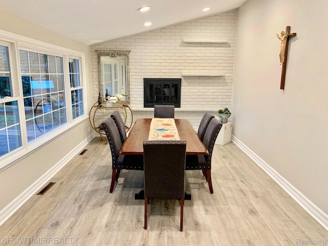 1210 Ashover Dr, Bloomfield Hills, MI 48304
