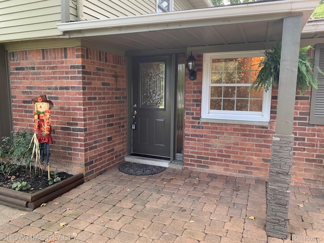 1210 Ashover Dr, Bloomfield Hills, MI 48304