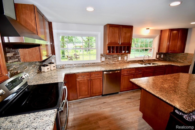 1210 Ashover Dr, Bloomfield Hills, MI 48304