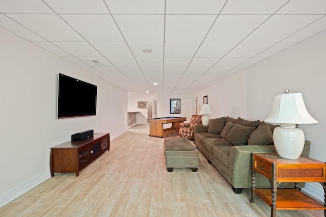 1796 Stockbridge Path, Saint Joseph, MI 49085 - living area with light wood-style flooring, baseboards, and recessed lighting