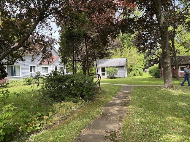 28131 66th St, Bangor, MI 49013 - view of asphalt driveway