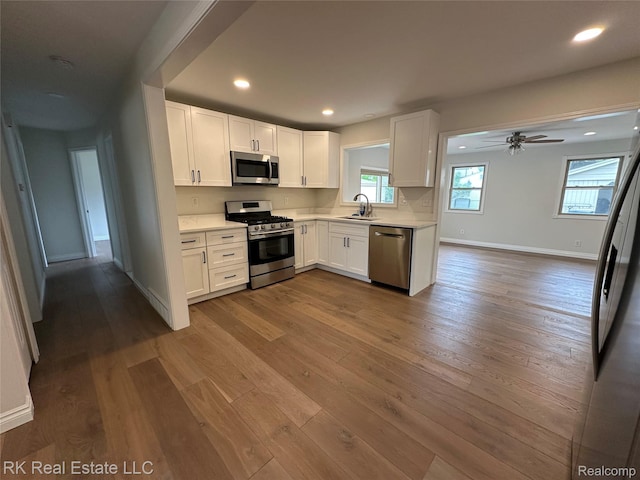 2364 Garry Dr, Troy, MI 48083 - photo 3