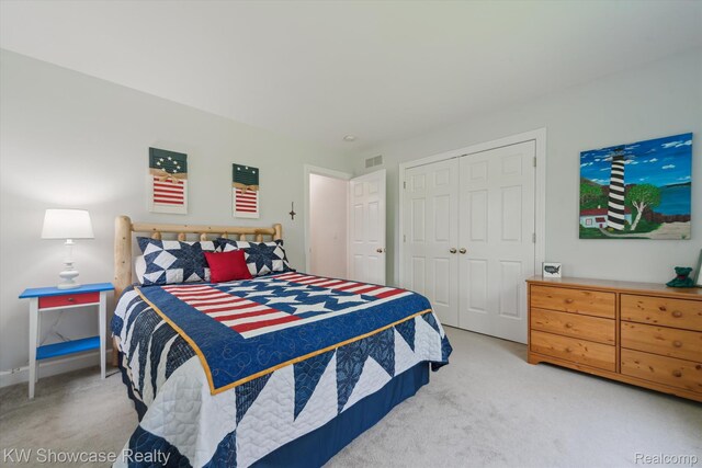 9120 Pineview Lake Dr, Linden, MI 48451 - carpeted bedroom featuring a closet and baseboards