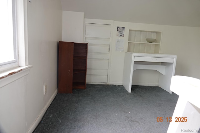 16073 Ellsworth St, Detroit, MI 48227 - unfurnished living room with carpet