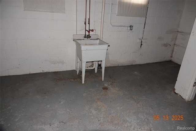 16073 Ellsworth St, Detroit, MI 48227 - unfinished below grade area featuring concrete block wall