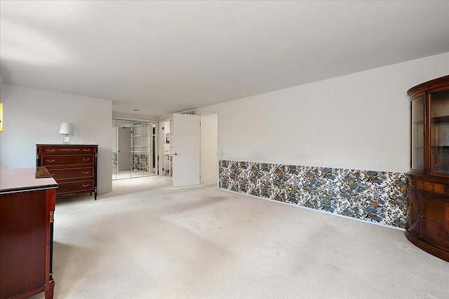 4948 Hardwoods Dr, West Bloomfield, MI 48323 - unfurnished room with light carpet