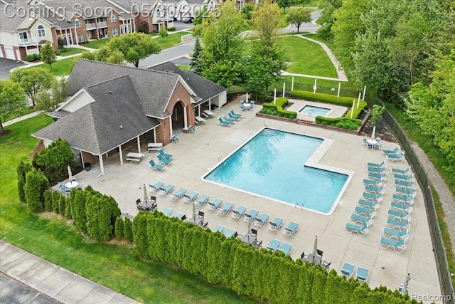 51623 Hale Ln, Chesterfield, MI 48051 - aerial view of a pool