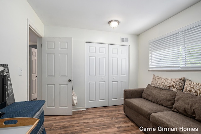 6716 Cascade Rd SE, Grand Rapids, MI 49546 - living area with dark wood-type flooring
