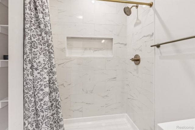 2547 Seyburn St, Detroit, MI 48214 - bathroom with tiled shower