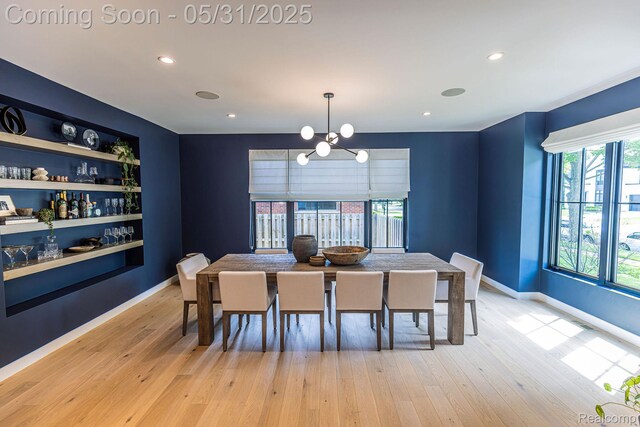 923 S Glenhurst Dr, Birmingham, MI 48009 - dining room with a chandelier, light wood-style floors, baseboards, and recessed lighting