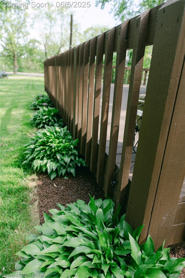 4447 Stanley Rd, Genesee, MI 48437 - view of yard