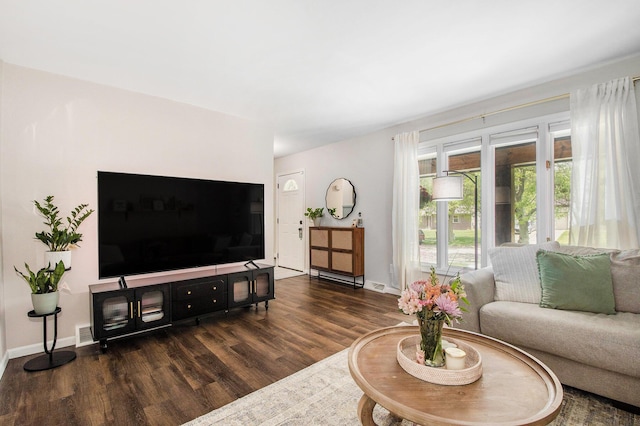 3025 Juneberry Ave SE, Grand Rapids, MI 49508 - living area featuring wood finished floors and baseboards