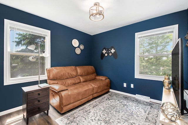 3025 Juneberry Ave SE, Grand Rapids, MI 49508 - living area with wood finished floors and baseboards
