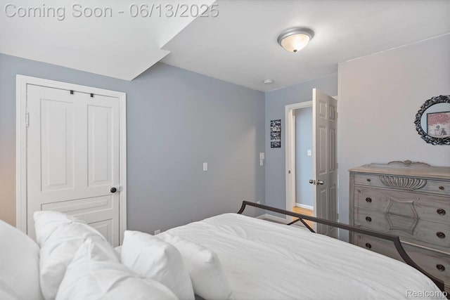 1 Jones St, Yale, MI 48097 - bedroom with baseboards