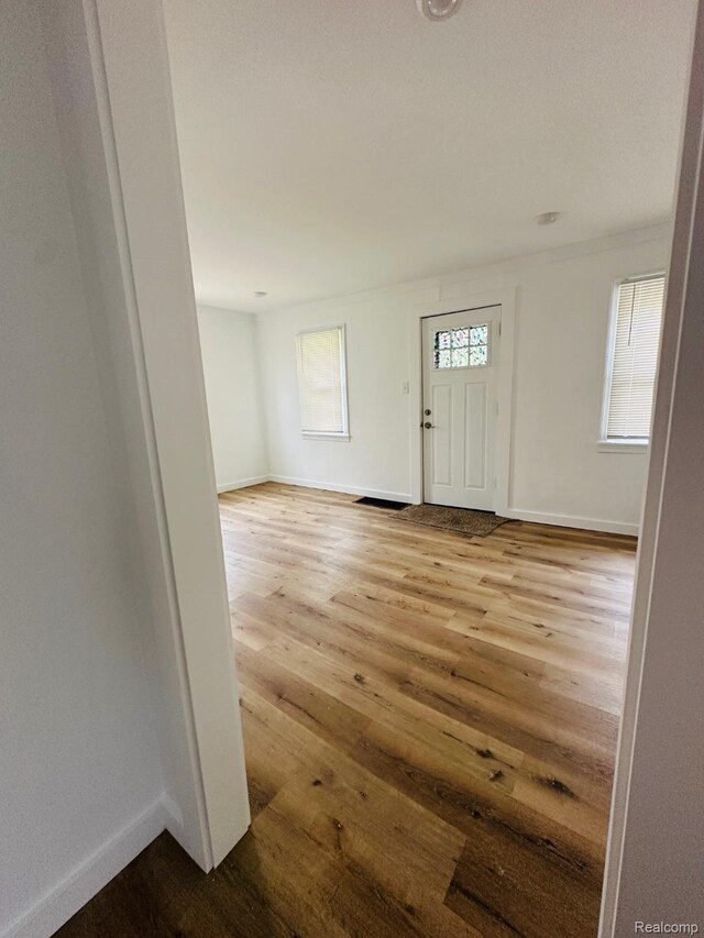 2021 Brooks St, Flint, MI 48507 - photo 12