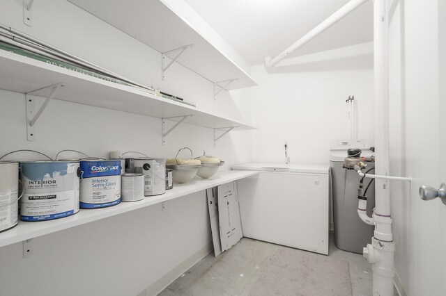 10126 Castle Creek Cir, Galesburg, MI 49053 - washroom featuring washer / dryer