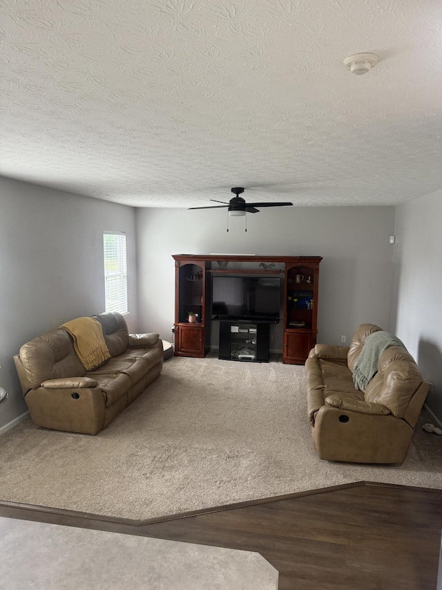 8287 Falkirk Dr, Indiana, IN 46123 - living area with a ceiling fan and a textured ceiling