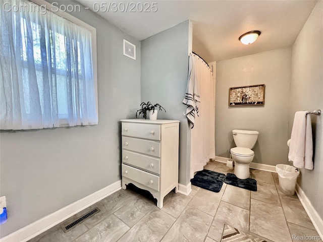 1865 Range Rd, Kimball, MI 48074 - full bath with toilet, baseboards, a shower with shower curtain, and vanity