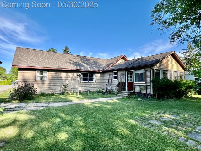 1865 Range Rd, Kimball, MI 48074 - back of property with a yard