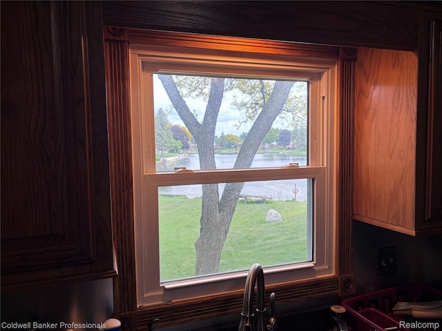 5550 25 Mile Rd, Shelby Twp, MI 48316 - kitchen view of a nearby body of water