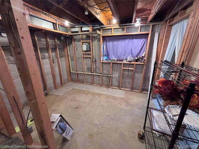 5550 25 Mile Rd, Shelby Twp, MI 48316 - view of unfinished basement