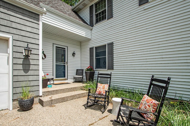 2290 Blissfield Ct, Muskegon, MI 49441 - view of patio / terrace