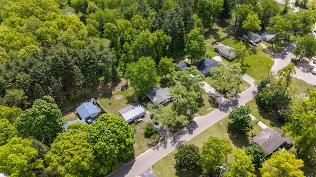 6185 N Shore Dr, Coloma, MI 49038 - aerial view of property and surrounding area featuring a heavily wooded area