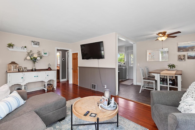 113 Greenleaf St, Onsted, MI 49265 - living area featuring dark wood-style floors and ceiling fan