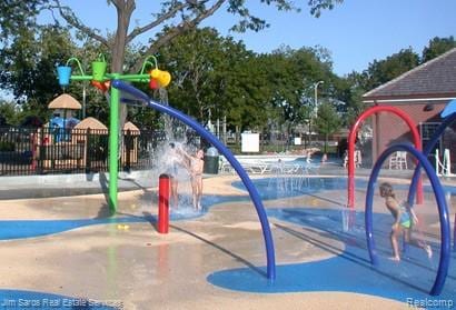 480 Fisher Rd, Grosse Pointe Farms, MI 48230 - view of play area