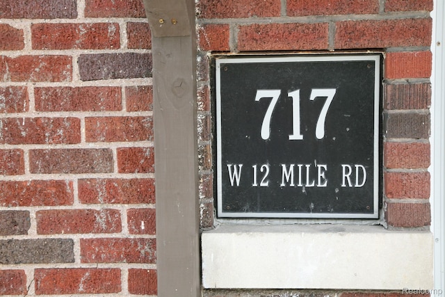 717 W 12 Mile Rd, Royal Oak, MI 48073 - exterior view of brick siding