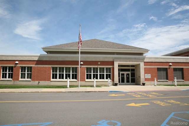 717 W 12 Mile Rd, Royal Oak, MI 48073 - view of building exterior
