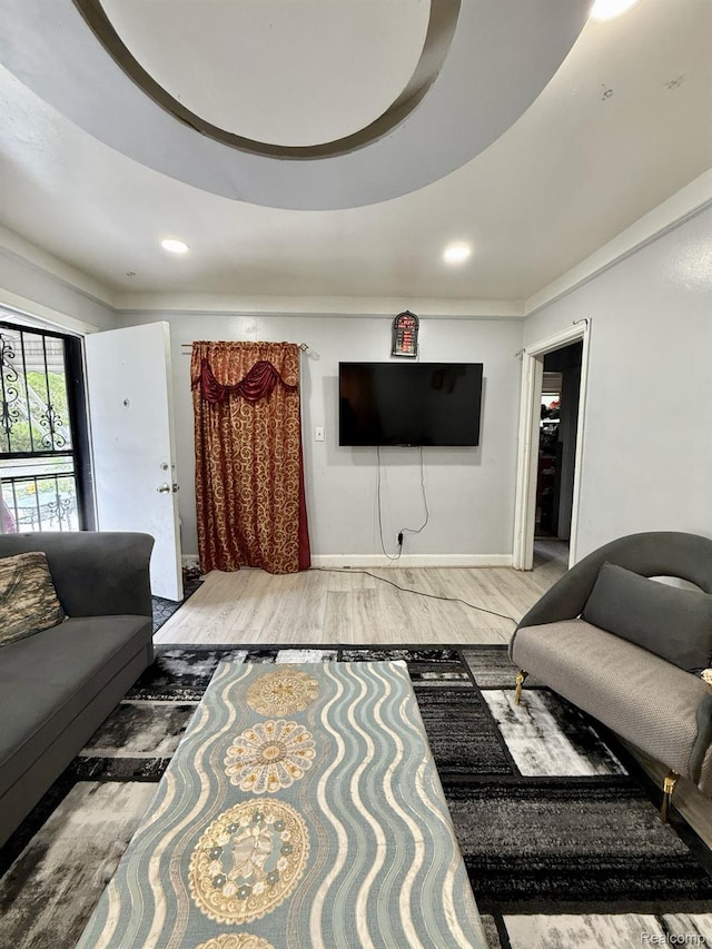 6507 Penrod St, Dearborn, MI 48228 - living area featuring light wood-type flooring, recessed lighting, and baseboards