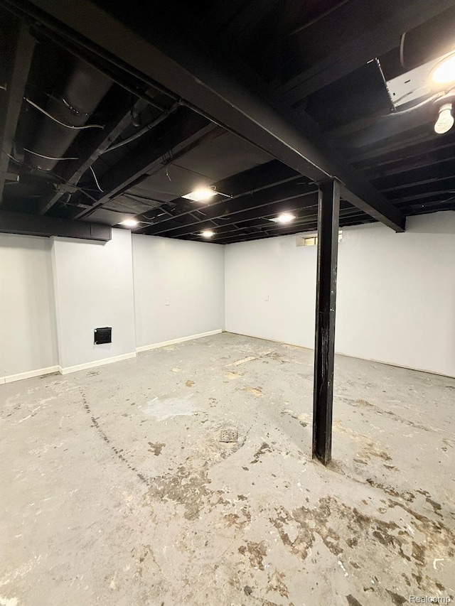 6507 Penrod St, Dearborn, MI 48228 - view of finished below grade area
