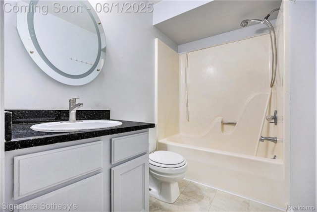 7674 Woodside Pl, Waterford, MI 48327 - bathroom featuring vanity, toilet, and bathtub / shower combination